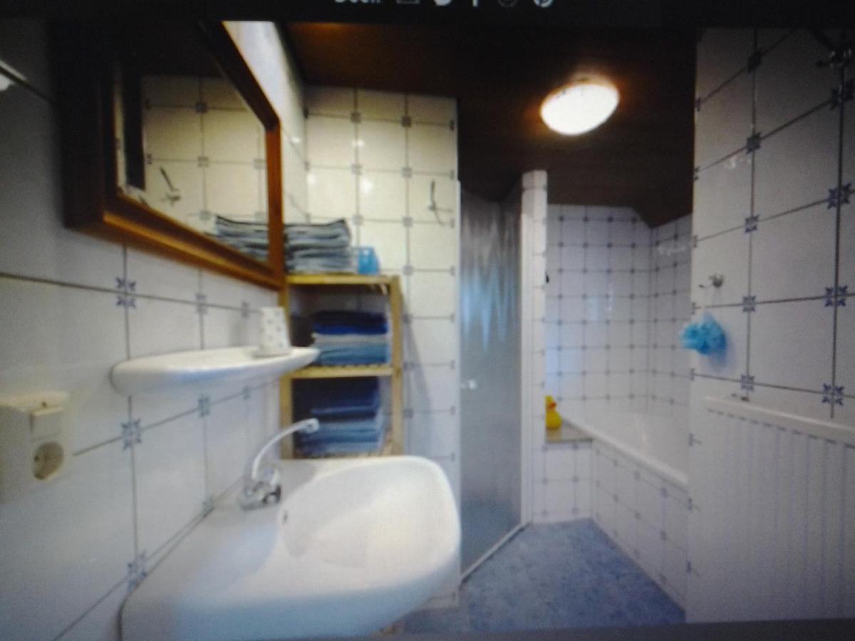 Bed & Breakfast “ Gastvrij Onthaal “ Een-West Zewnętrze zdjęcie
