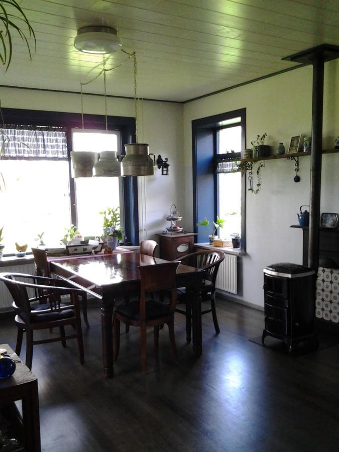 Bed & Breakfast “ Gastvrij Onthaal “ Een-West Zewnętrze zdjęcie